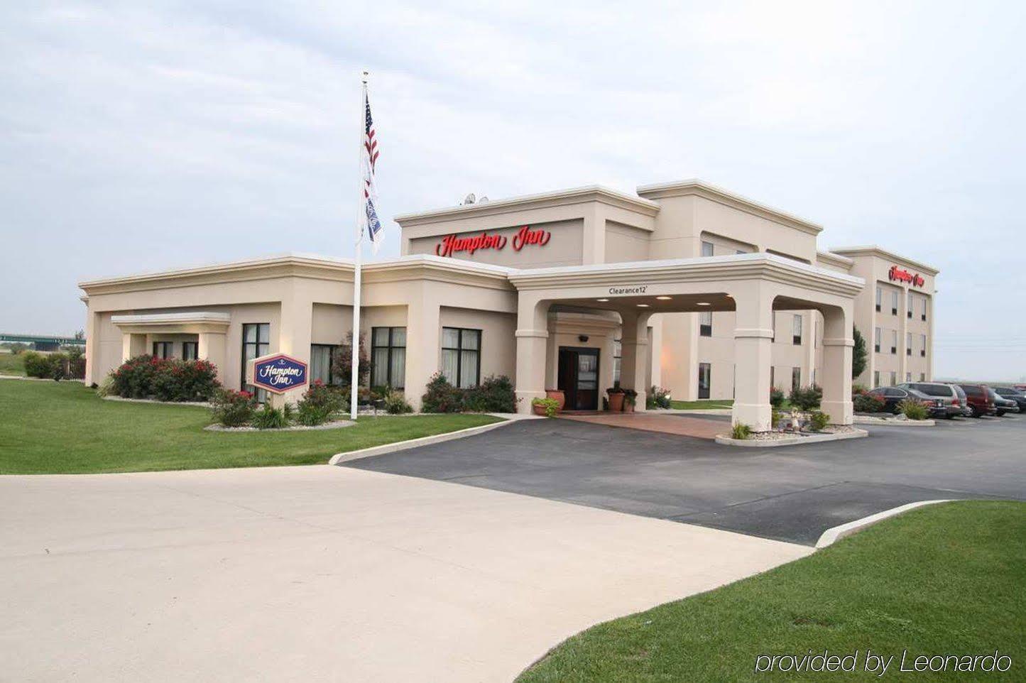 Hampton Inn By Hilton Litchfield מראה חיצוני תמונה