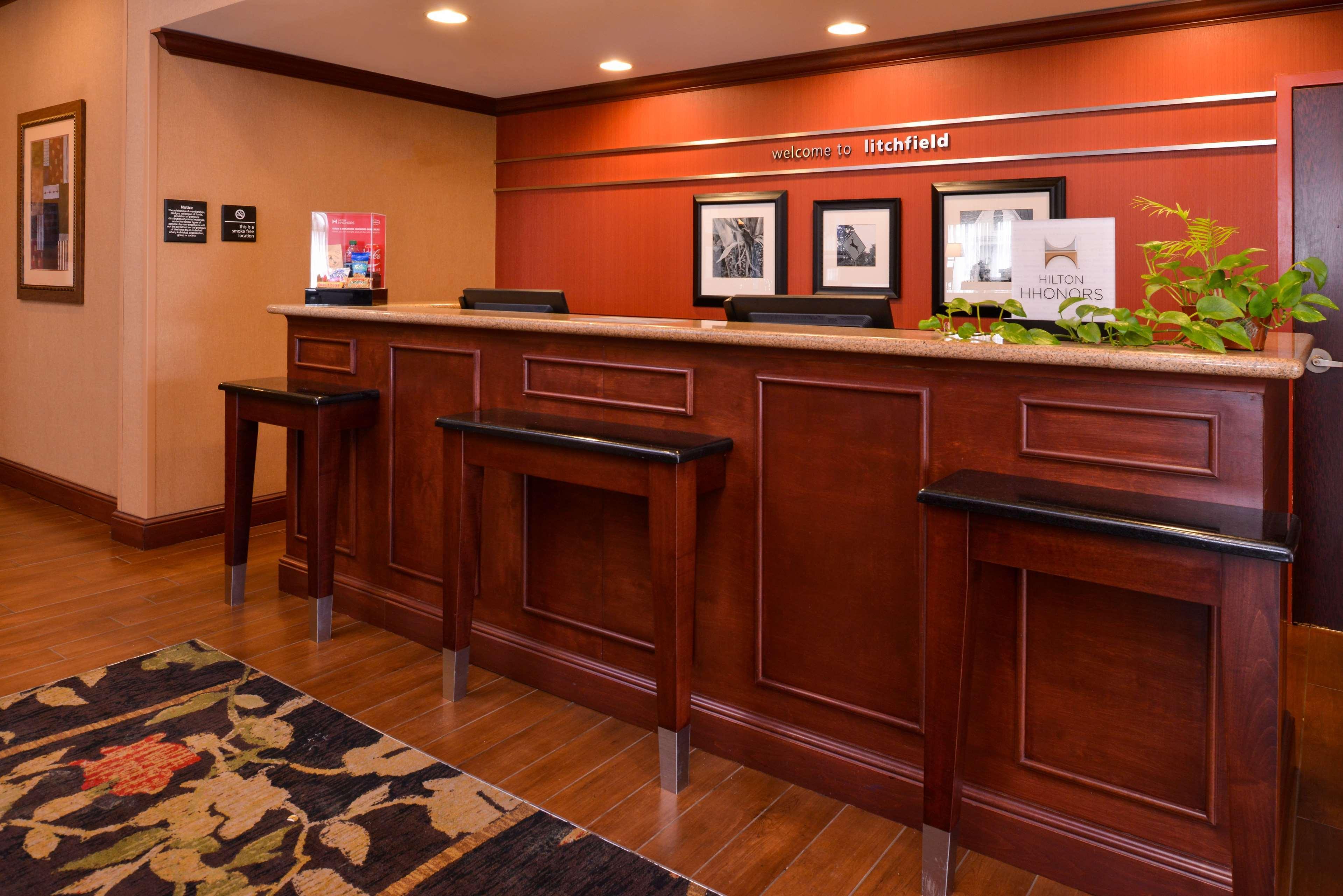 Hampton Inn By Hilton Litchfield מראה חיצוני תמונה