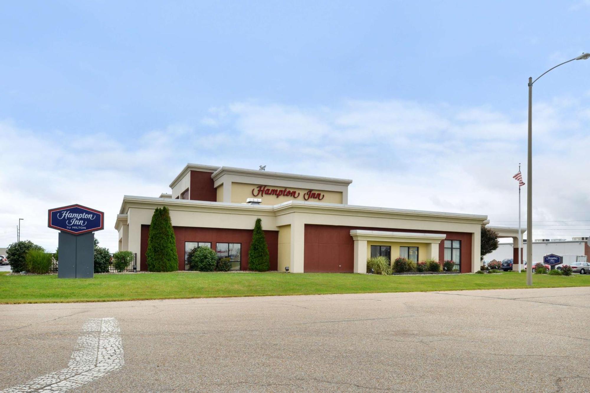 Hampton Inn By Hilton Litchfield מראה חיצוני תמונה