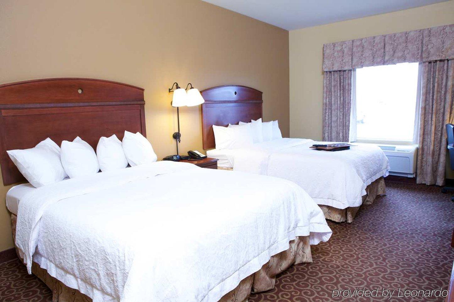 Hampton Inn By Hilton Litchfield מראה חיצוני תמונה